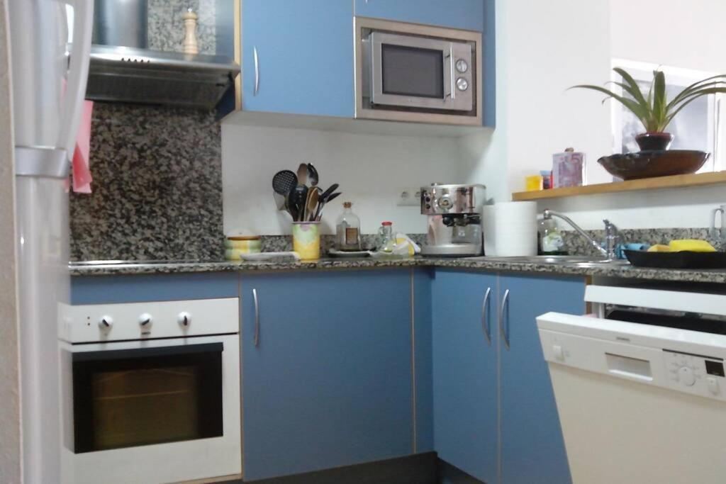 Bonito Apartamento De 3 Hab. Con Jardin Ρόζες Εξωτερικό φωτογραφία