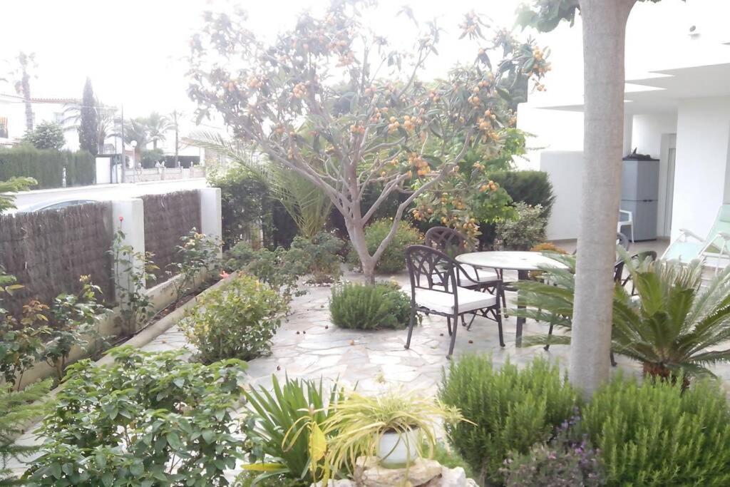 Bonito Apartamento De 3 Hab. Con Jardin Ρόζες Εξωτερικό φωτογραφία